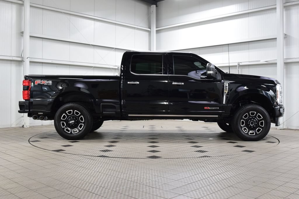 Used 2024 Ford F350 Platinum w/ FX4 Off-Road Package AWD/4WD image 8