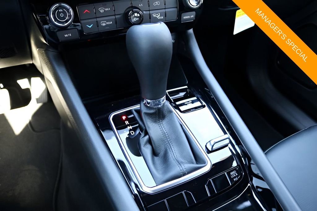 New 2026 Jeep Compass Latitude AWD/4WD image 22