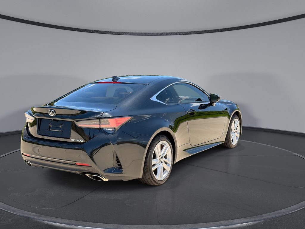 Used 2025 Lexus RC 300 w/ Premium Package RWD image 11