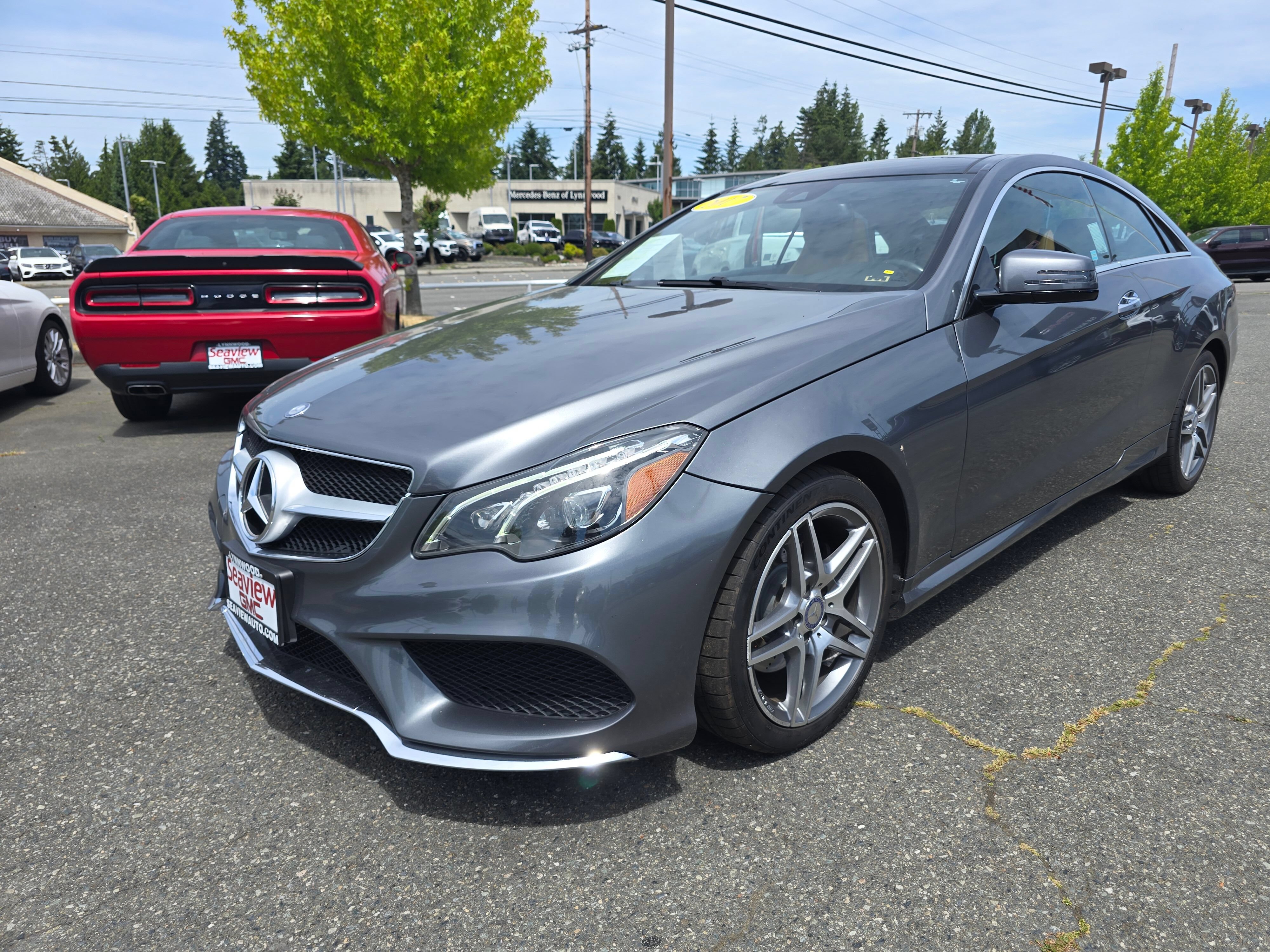 Used 2017 Mercedes-Benz E 400 4MATIC Coupe image 7