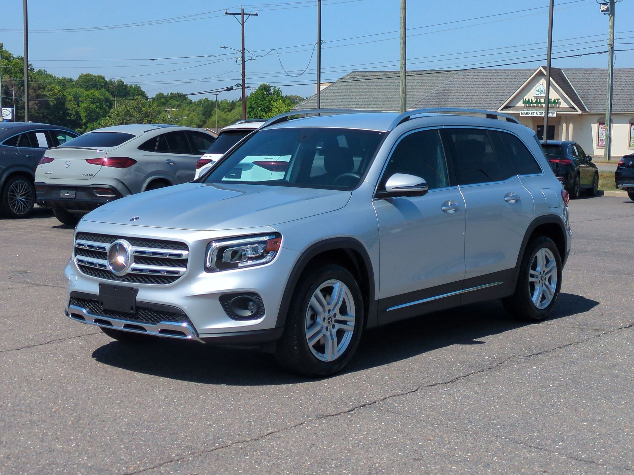 Used 2020 Mercedes-Benz GLB 250 4MATIC image 7