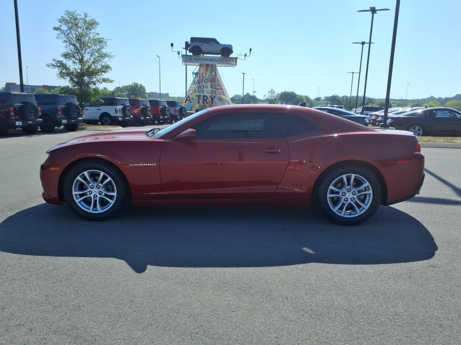 Used 2014 Chevrolet Camaro LS RWD image 6