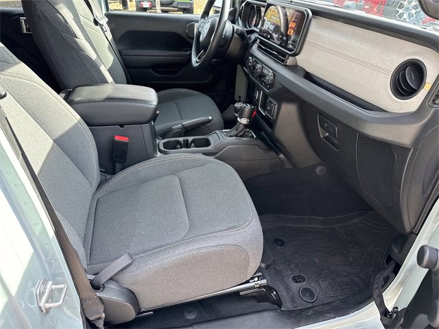 Used 2024 Jeep Wrangler Sport image 13