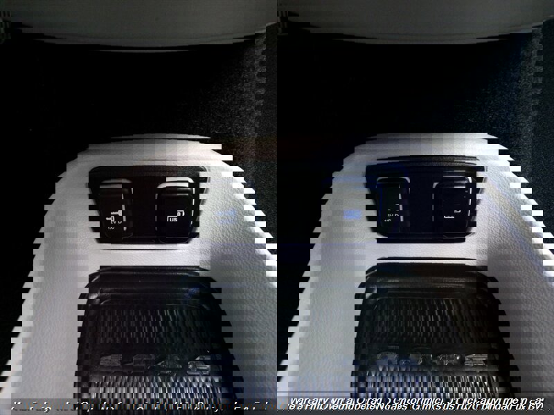 Used 2017 Chrysler Pacifica Touring-L Plus image 48