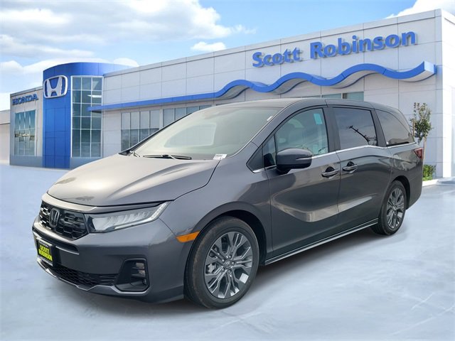 New 2026 Honda Odyssey Touring image 4