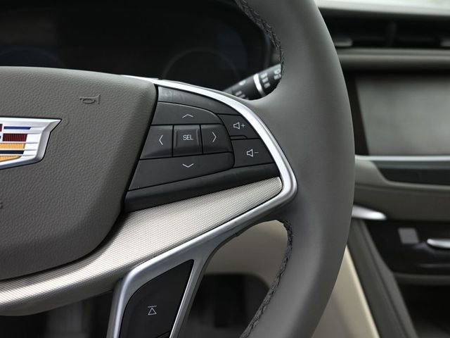 New 2026 Cadillac XT5 Premium Luxury w/ Driver Assist Package image 32