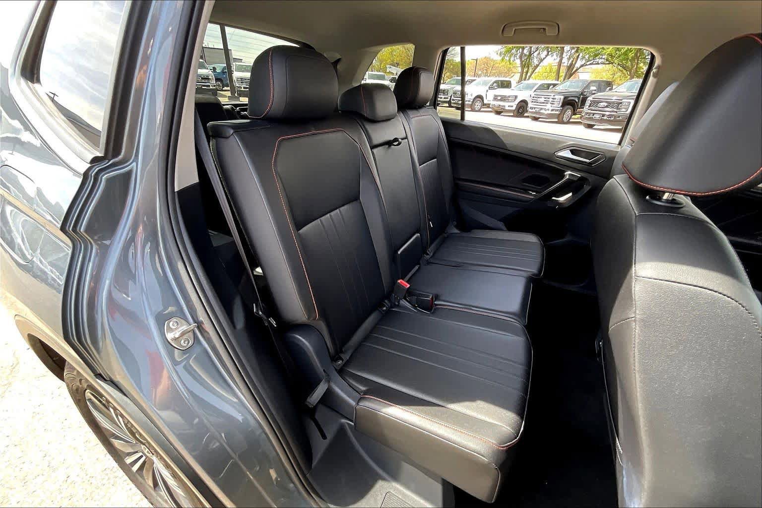 Used 2024 Volkswagen Tiguan Wolfsburg Edition FWD image 19