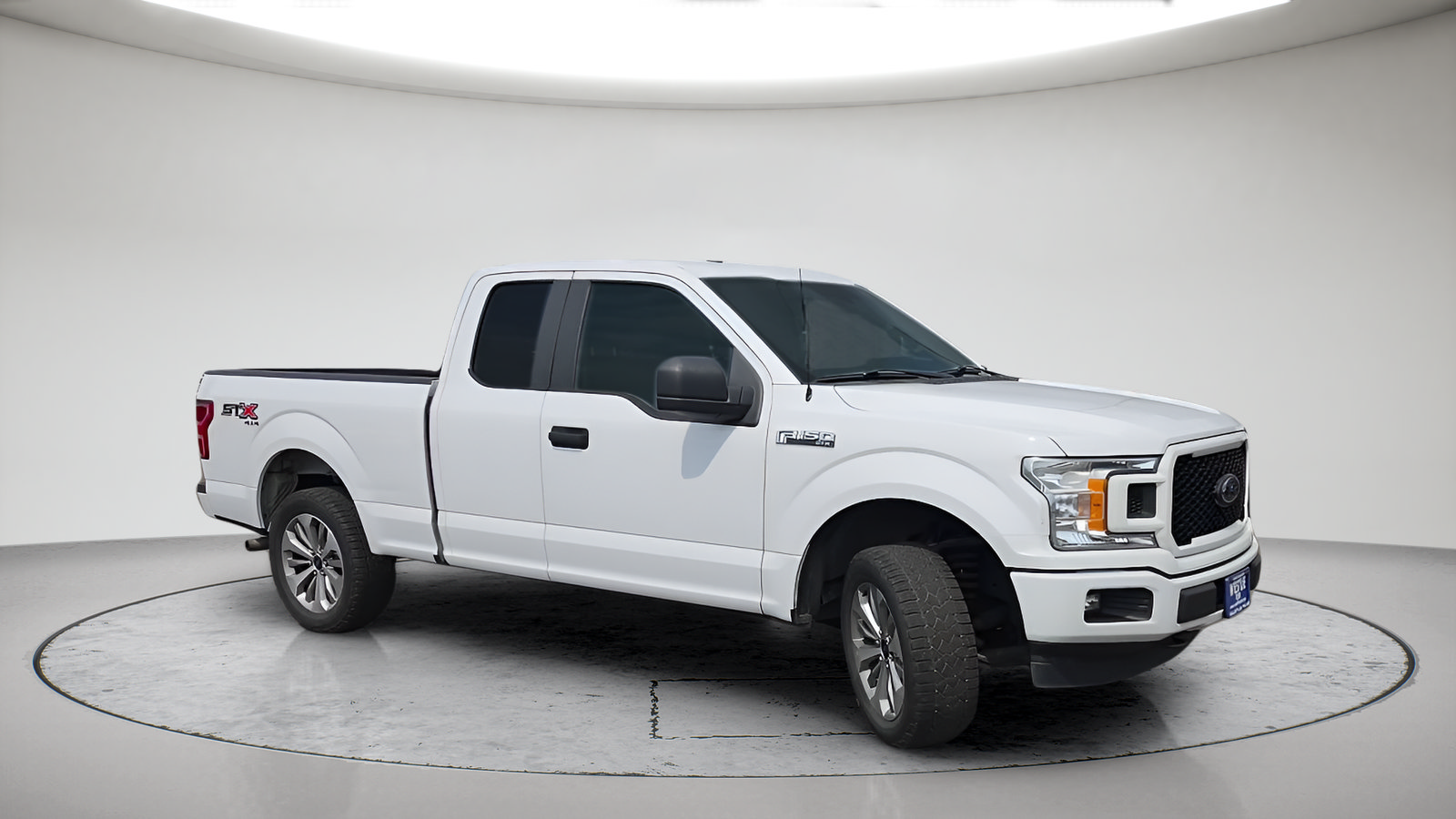 Used 2018 Ford F150 XL w/ Equipment Group 101A Mid AWD/4WD image 4