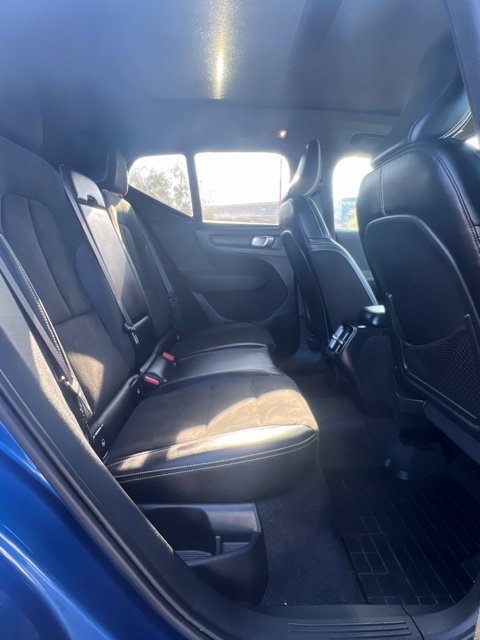 Used 2019 Volvo XC40 T5 R-Design AWD/4WD image 32