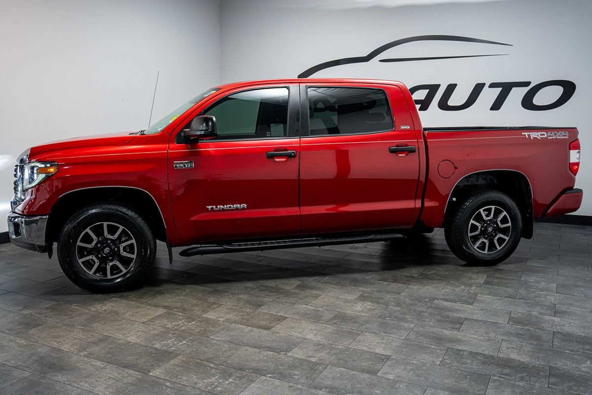 Used 2018 Toyota Tundra SR5 AWD/4WD image 3