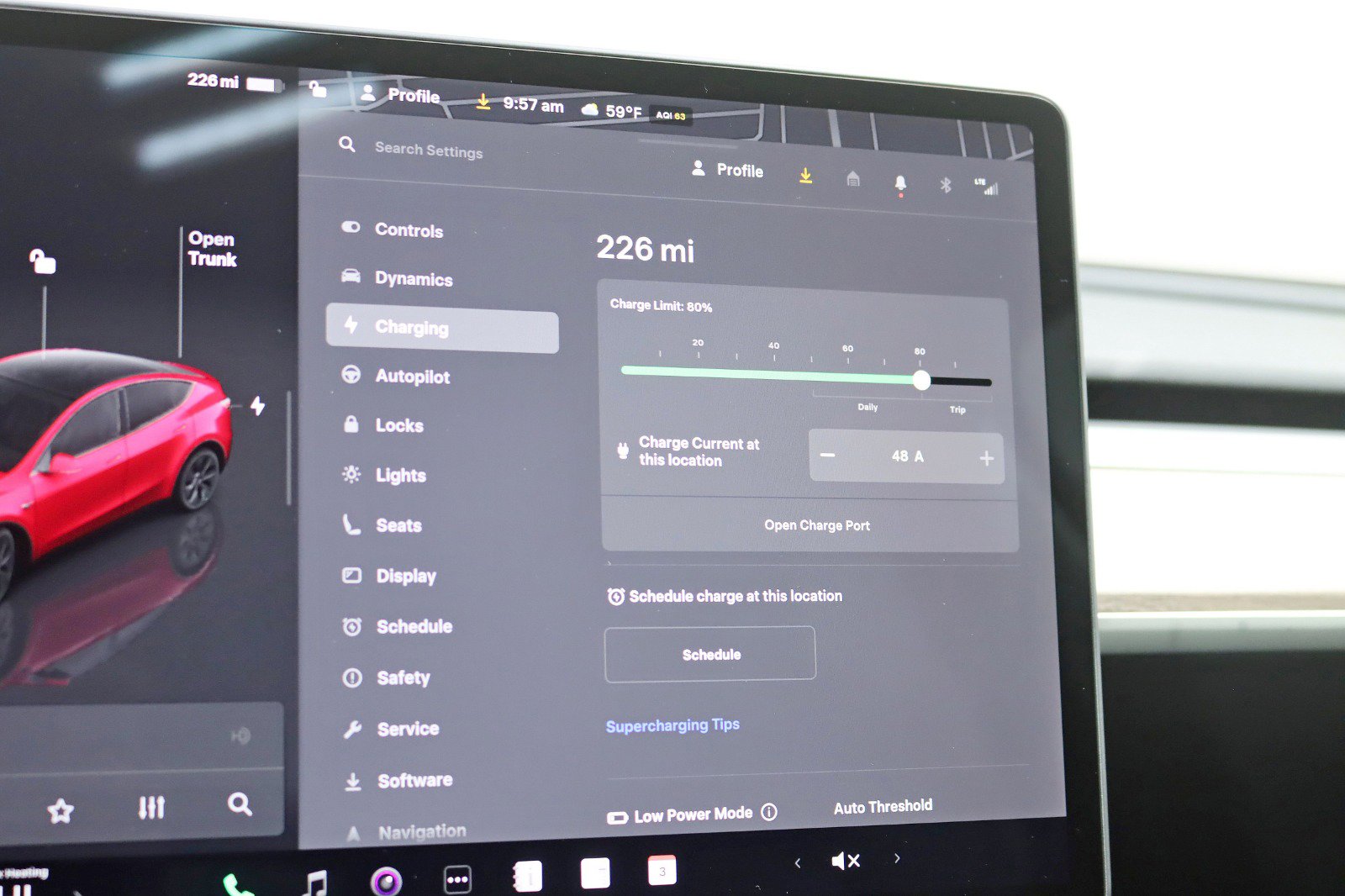 Used 2025 Tesla Model Y Long Range image 22