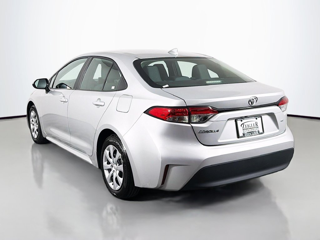 Used 2024 Toyota Corolla LE FWD image 5