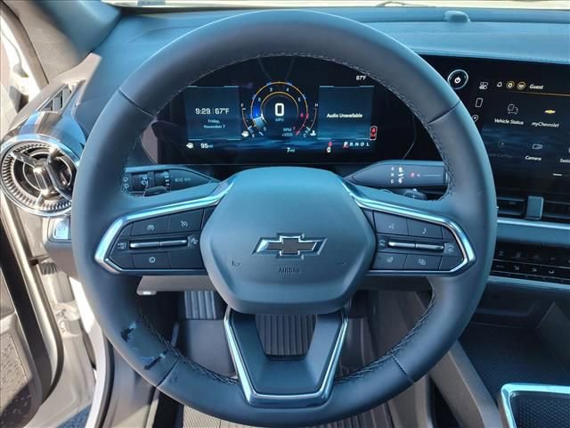 New 2026 Chevrolet Equinox LT w/ Midnight Edition image 11