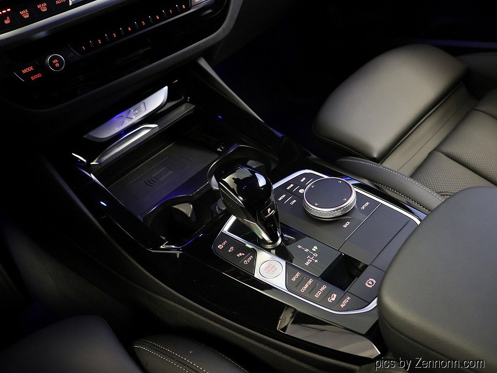 Certified 2024 BMW X3 xDrive30i w/ Premium Package image 25