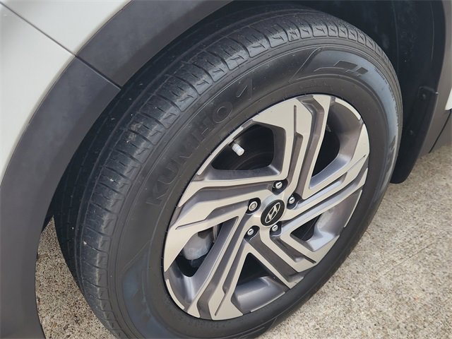 Used 2023 Hyundai Santa Fe SEL image 9