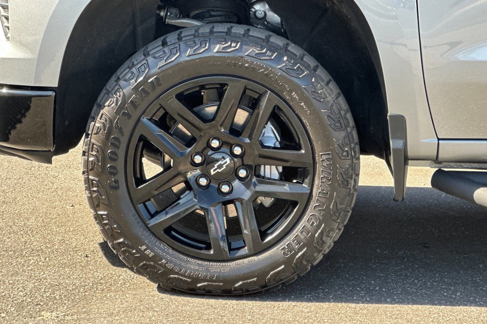 Used 2026 Chevrolet Silverado 1500 LT Trail Boss w/ LT Trail Boss Premium Package AWD/4WD image 27