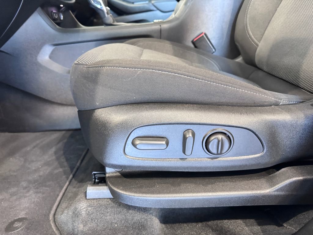 Certified 2023 Chevrolet Traverse LT AWD/4WD image 26