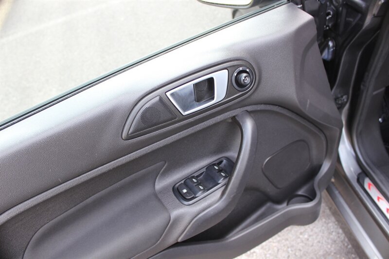 Used 2018 Ford Fiesta ST FWD image 11