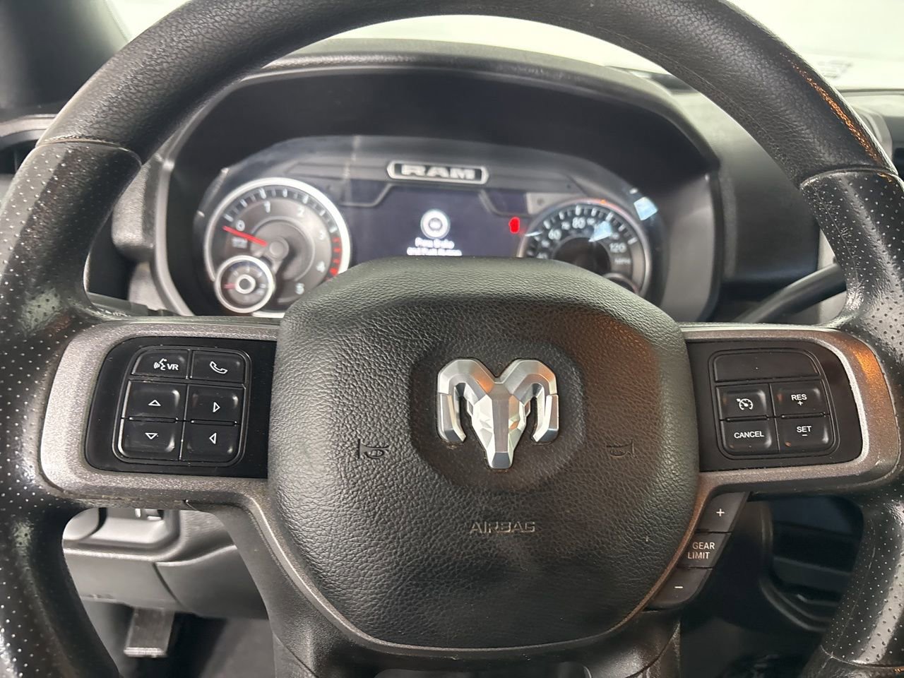 Used 2022 RAM 3500 Tradesman image 10