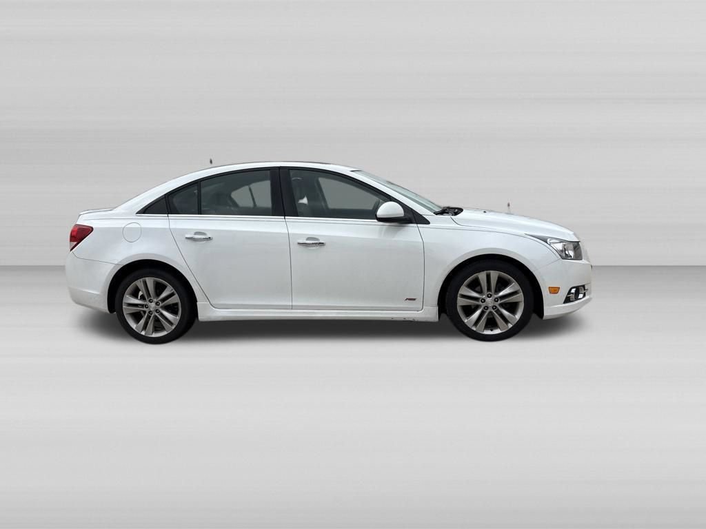 Used 2013 Chevrolet Cruze LTZ w/ Enhanced Safety Package FWD video 2