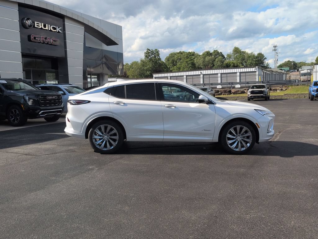 New 2026 Buick Envista Sport Touring FWD image 4