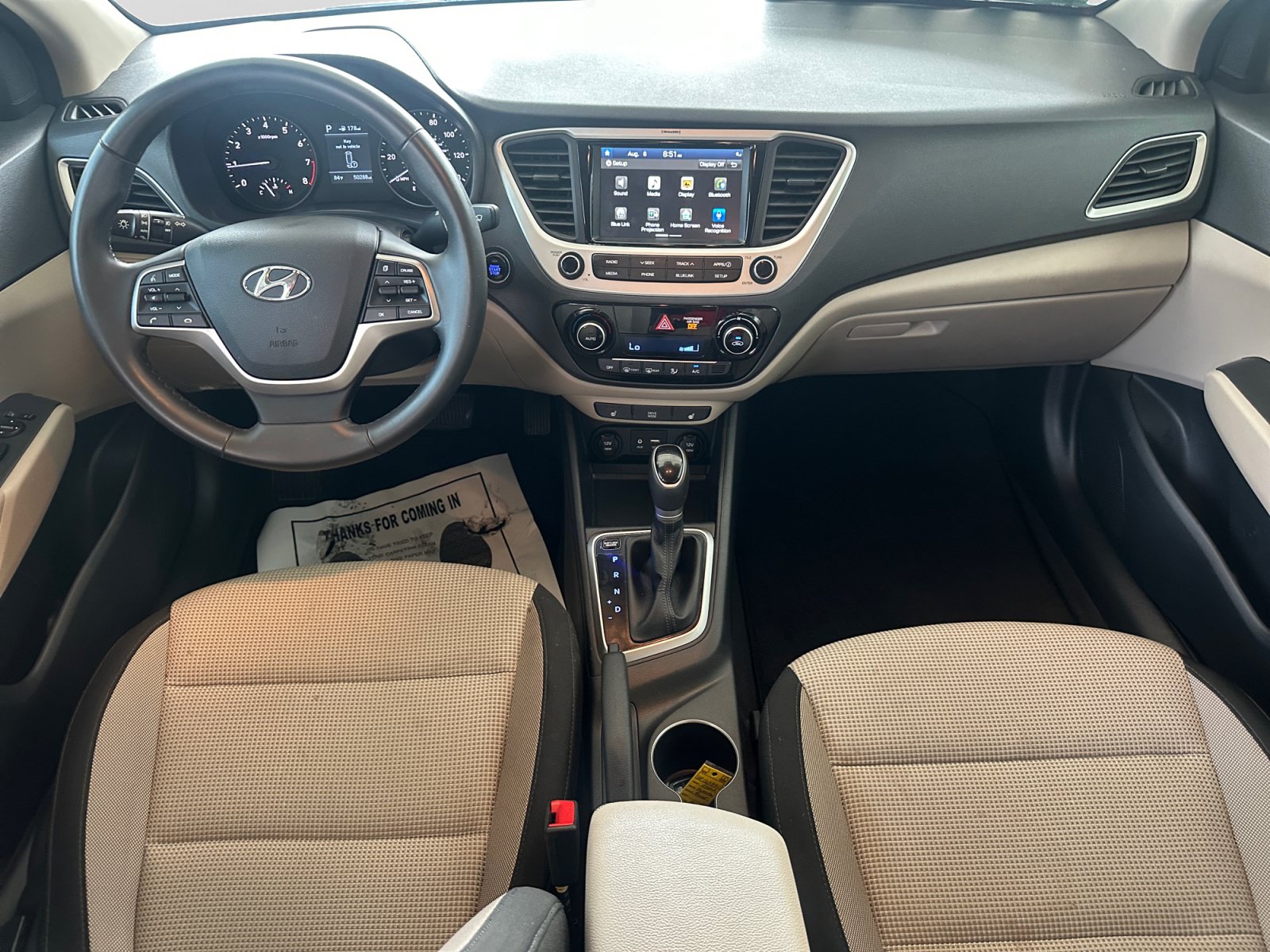 Used 2022 Hyundai Accent Limited FWD image 15
