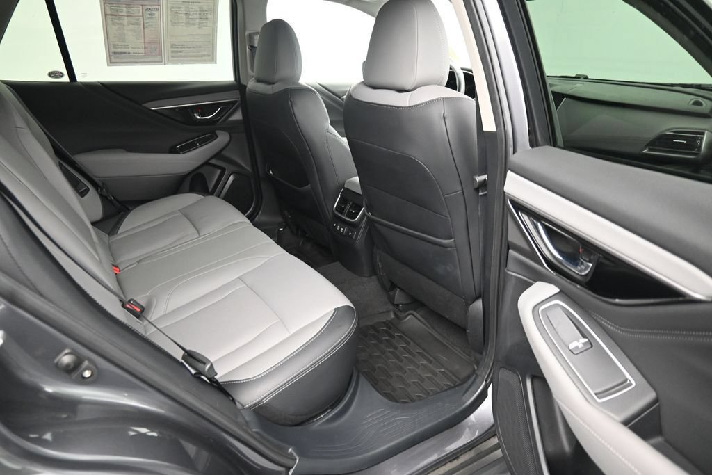 Used 2021 Subaru Outback Limited XT AWD/4WD image 12