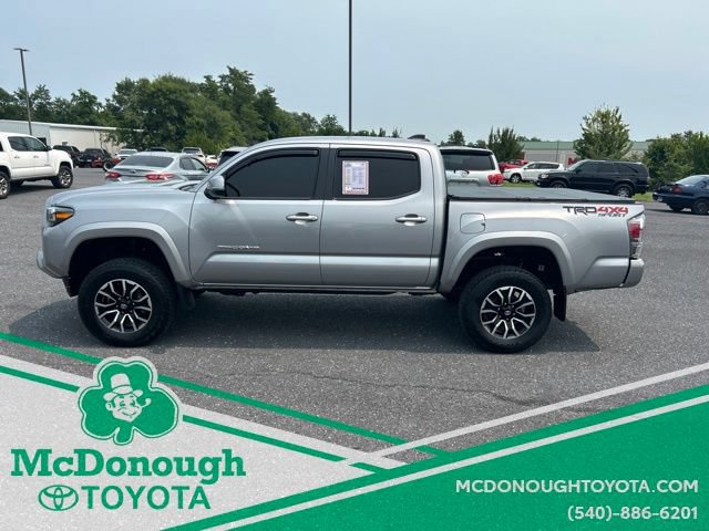 Used 2021 Toyota Tacoma TRD Sport w/ Technology Package AWD/4WD image 3