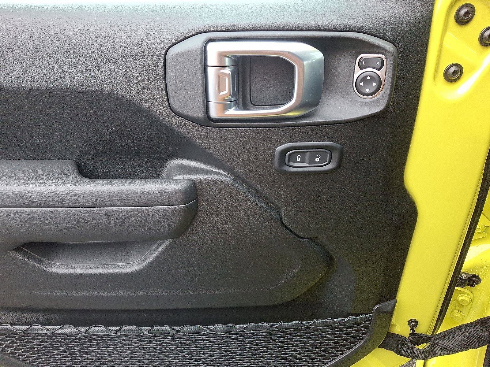 Used 2023 Jeep Wrangler Rubicon w/ Cold Weather Group image 12