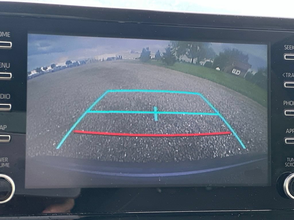 Used 2020 Toyota Corolla LE FWD image 23