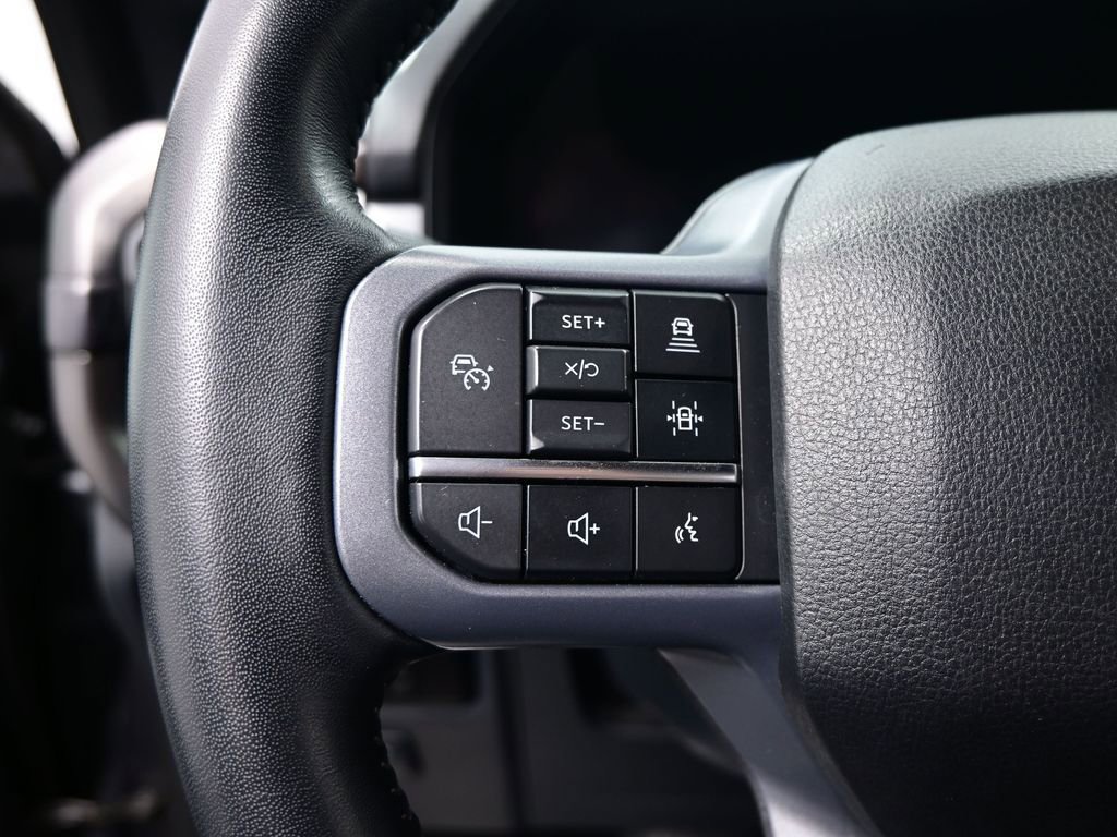 Used 2023 Ford F150 Lariat w/ Equipment Group 502A High image 16