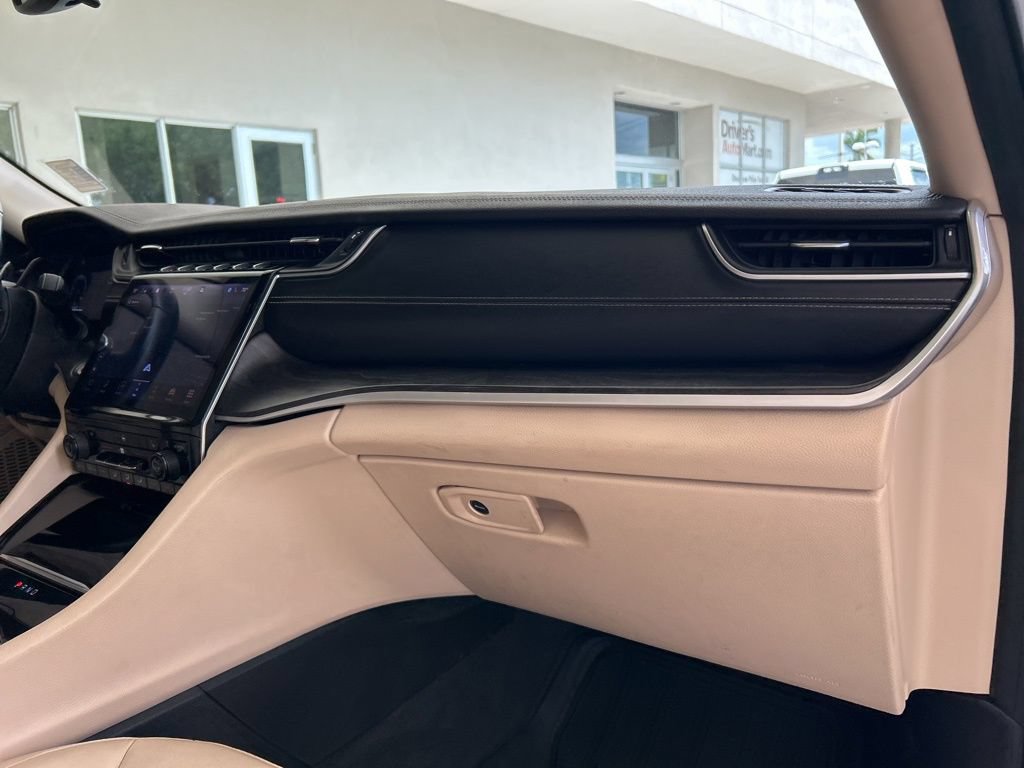 Used 2021 Jeep Grand Cherokee L Limited RWD image 26