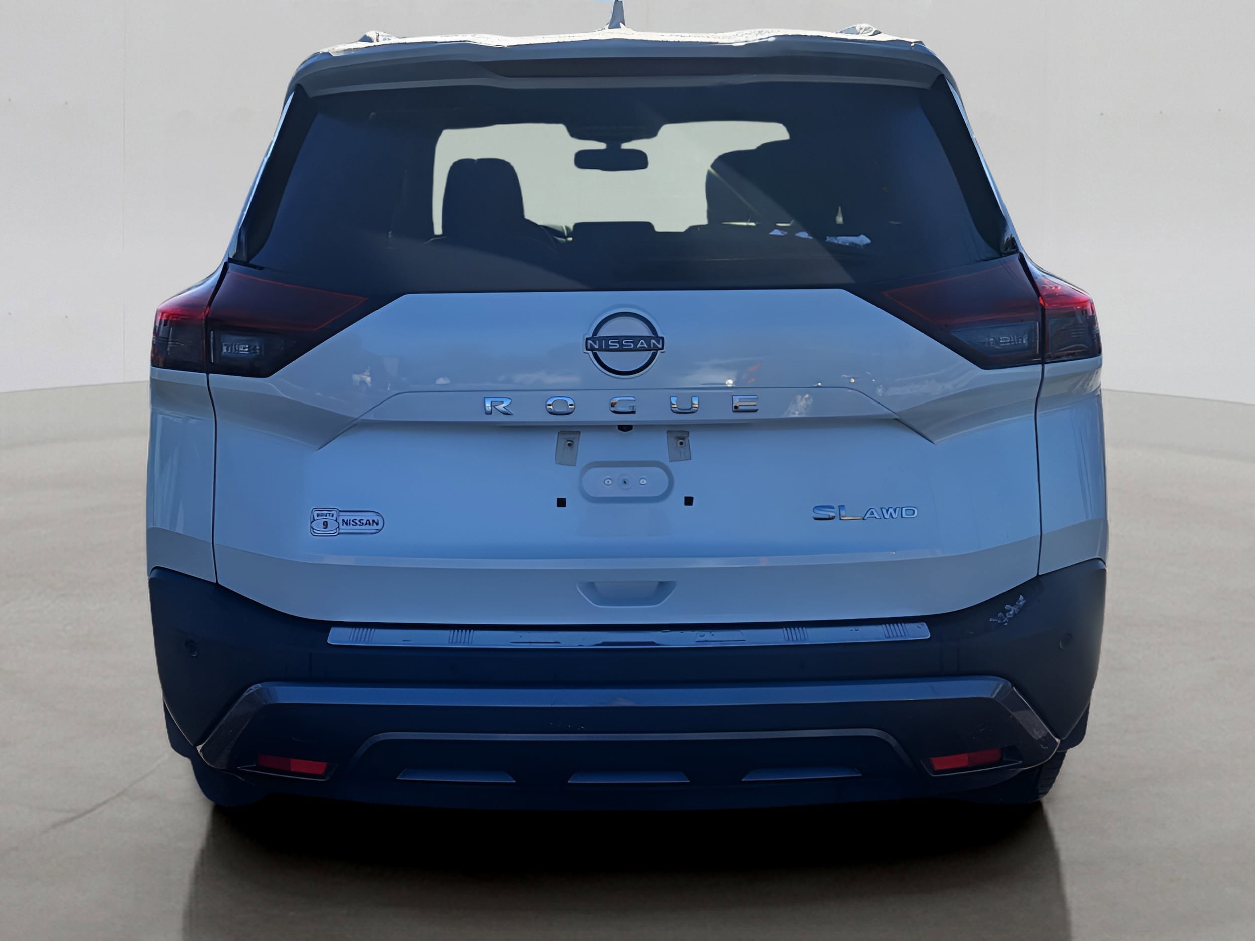 Used 2023 Nissan Rogue SL w/ SL Premium Package image 30