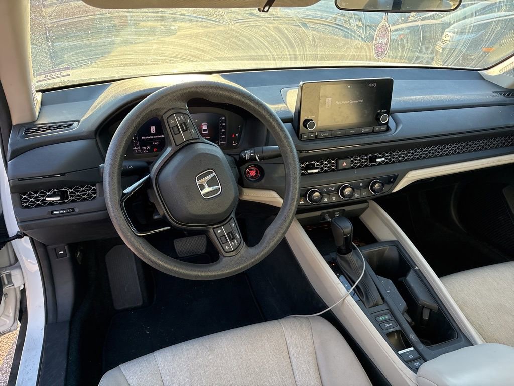 Certified 2023 Honda Accord EX image 18