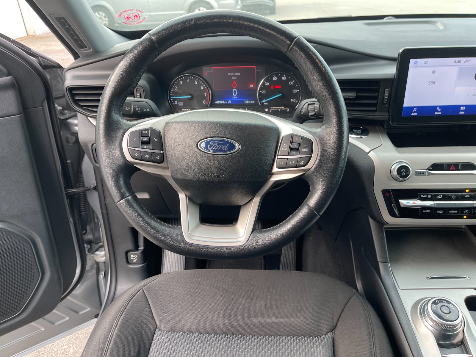 Used 2023 Ford Explorer XLT RWD image 17