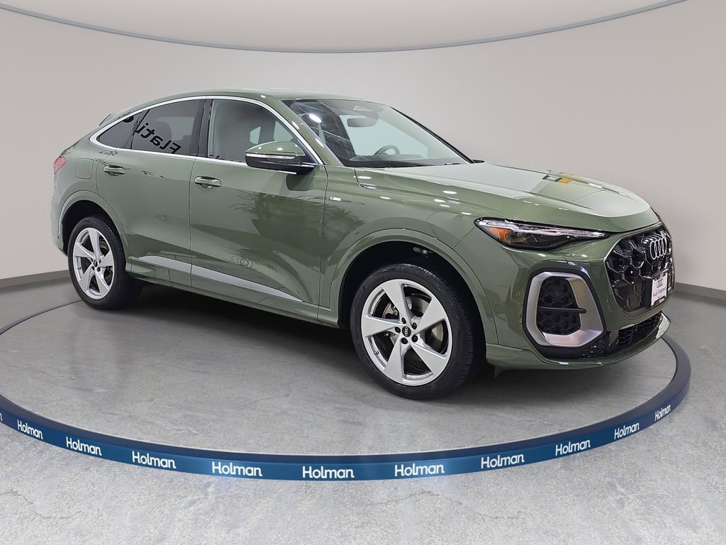 Used 2025 Audi Q5 Premium Plus w/ Premium Plus image 5