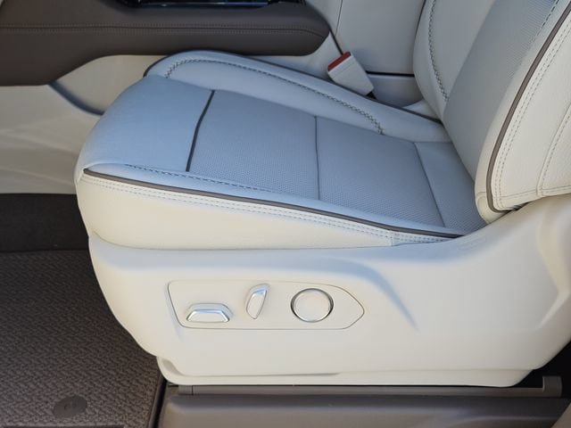 New 2026 GMC Yukon XL Denali w/ Sun & Power Step Package AWD/4WD image 18