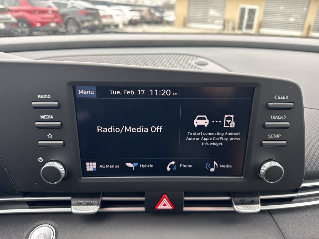 New 2026 Hyundai Elantra Hybrid FWD image 12