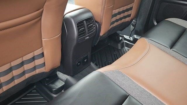 Used 2024 Ford Bronco Sport Outer Banks w/ Tech Package image 17