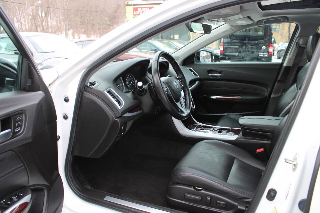 Used 2016 Acura TLX V6 SH-AWD w/ Technology Pkg image 23