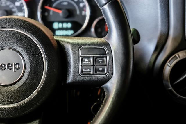 Used 2017 Jeep Wrangler Unlimited Willys image 20