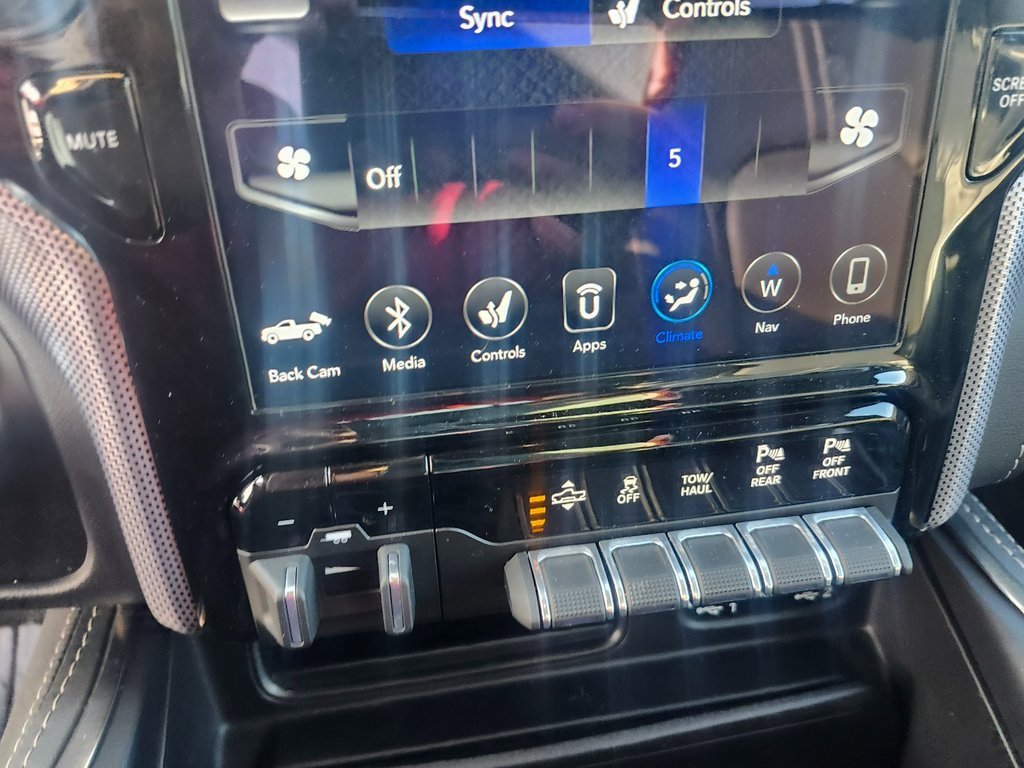 Used 2021 RAM 1500 Limited w/ Night Edition image 11