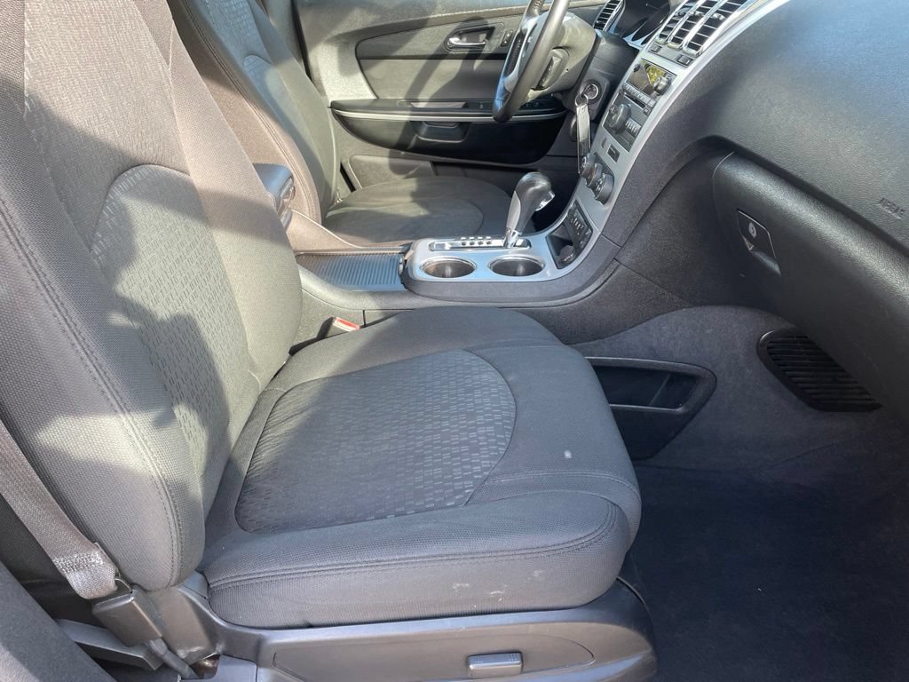 Used 2011 GMC Acadia SLE FWD image 25