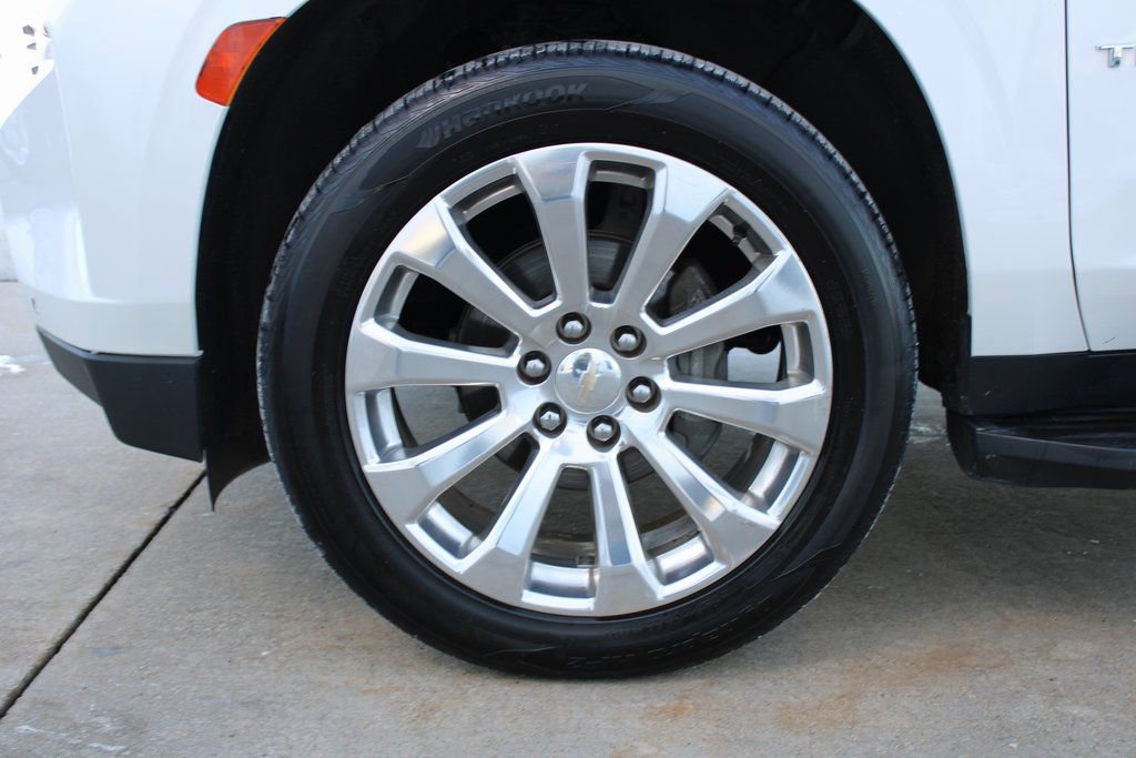 Used 2021 Chevrolet Tahoe Premier AWD/4WD image 36