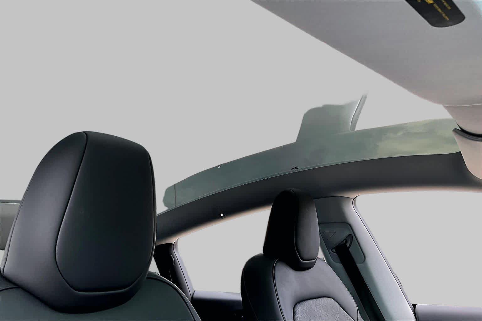 Used 2026 Tesla Model Y 2WD image 11