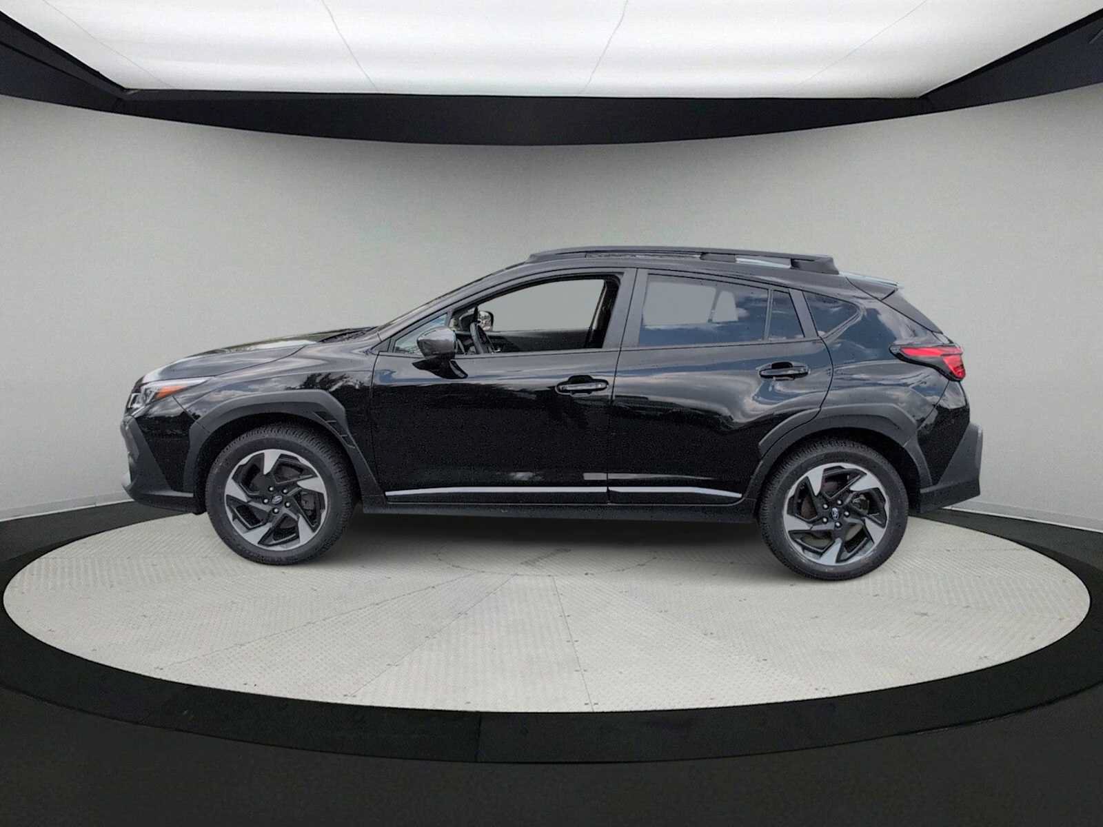 Certified 2024 Subaru Crosstrek 2.5i Limited w/ Crosstrek Mirror Package AWD/4WD image 5