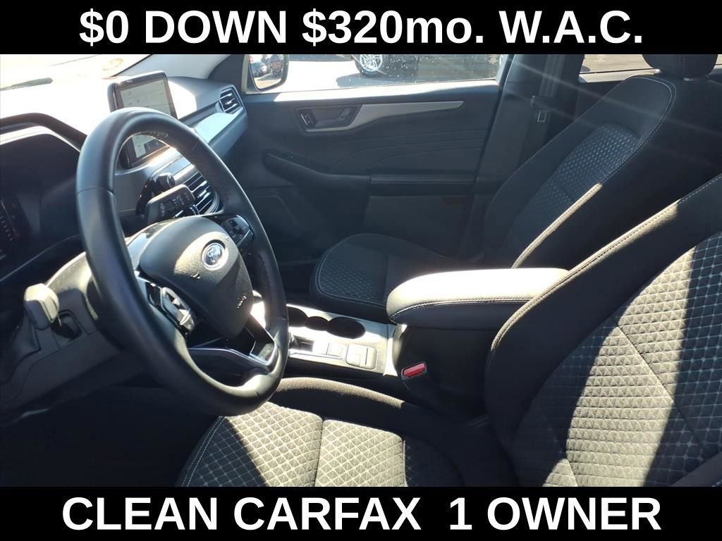 Used 2023 Ford Escape Active w/ Cold Weather Package image 13