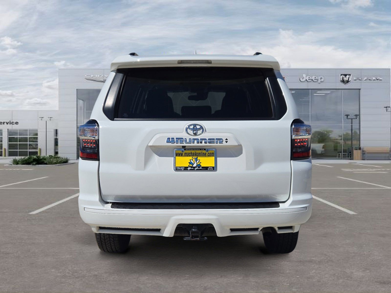 Used 2022 Toyota 4Runner TRD Sport w/ Technology Package image 4