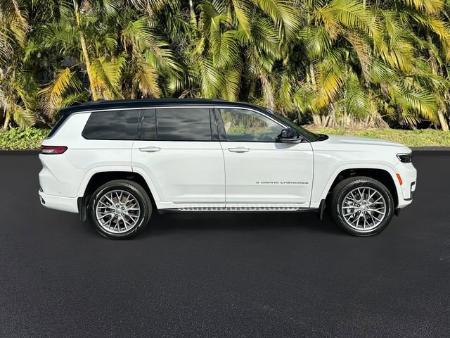 Used 2024 Jeep Grand Cherokee L Summit w/ Advanced Protech Group IV image 4