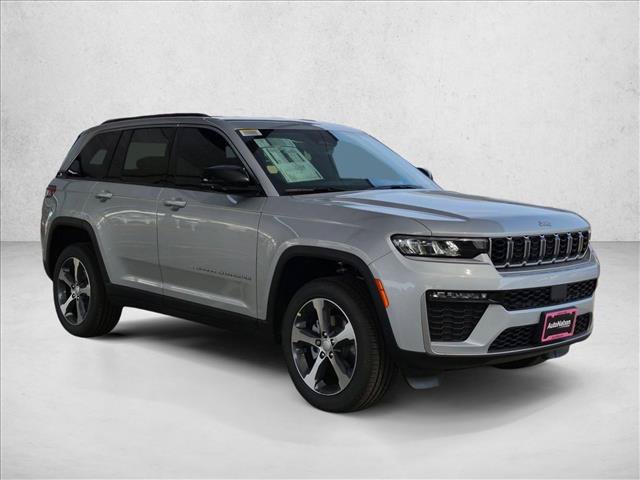 New 2026 Jeep Grand Cherokee Limited AWD/4WD image 6